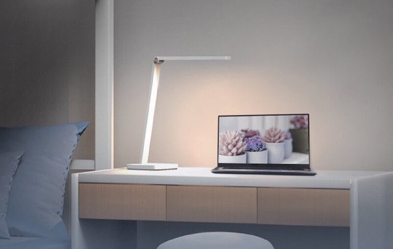 La nuova lampada da tavolo di Xiaomi è la Mijia Smart Lamp Lite